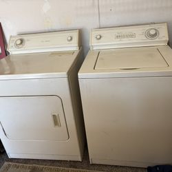 Whirlpool Washer And Dryer 