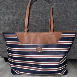 Tommy Hilfiger Purse
