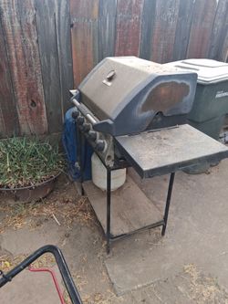 Gas Propane BBQ Grill with Side Shelf