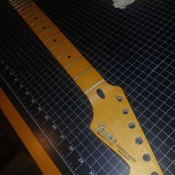 Fender MIM  maple Stratocaster 60th Anniversary Neck 