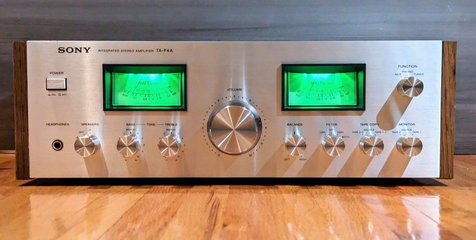 Beautiful Sony TA-F4A Stereo Amplifier