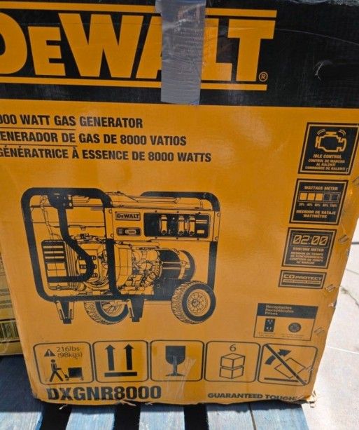 Dewalt Electric Start Gas Powered Portable Generator 