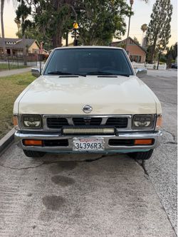1995 nissan hard body