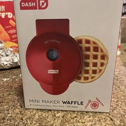 mini waffle maker 