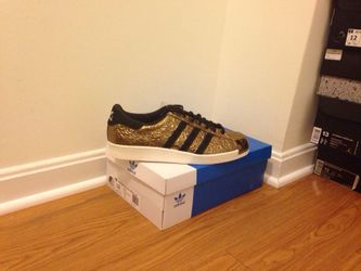 Adidas Superstar 80s metel toe!