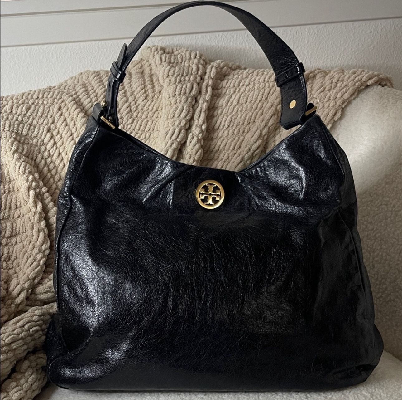 Tory Burch Hobo Leather Bag