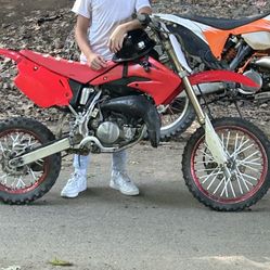 Motorcycle 