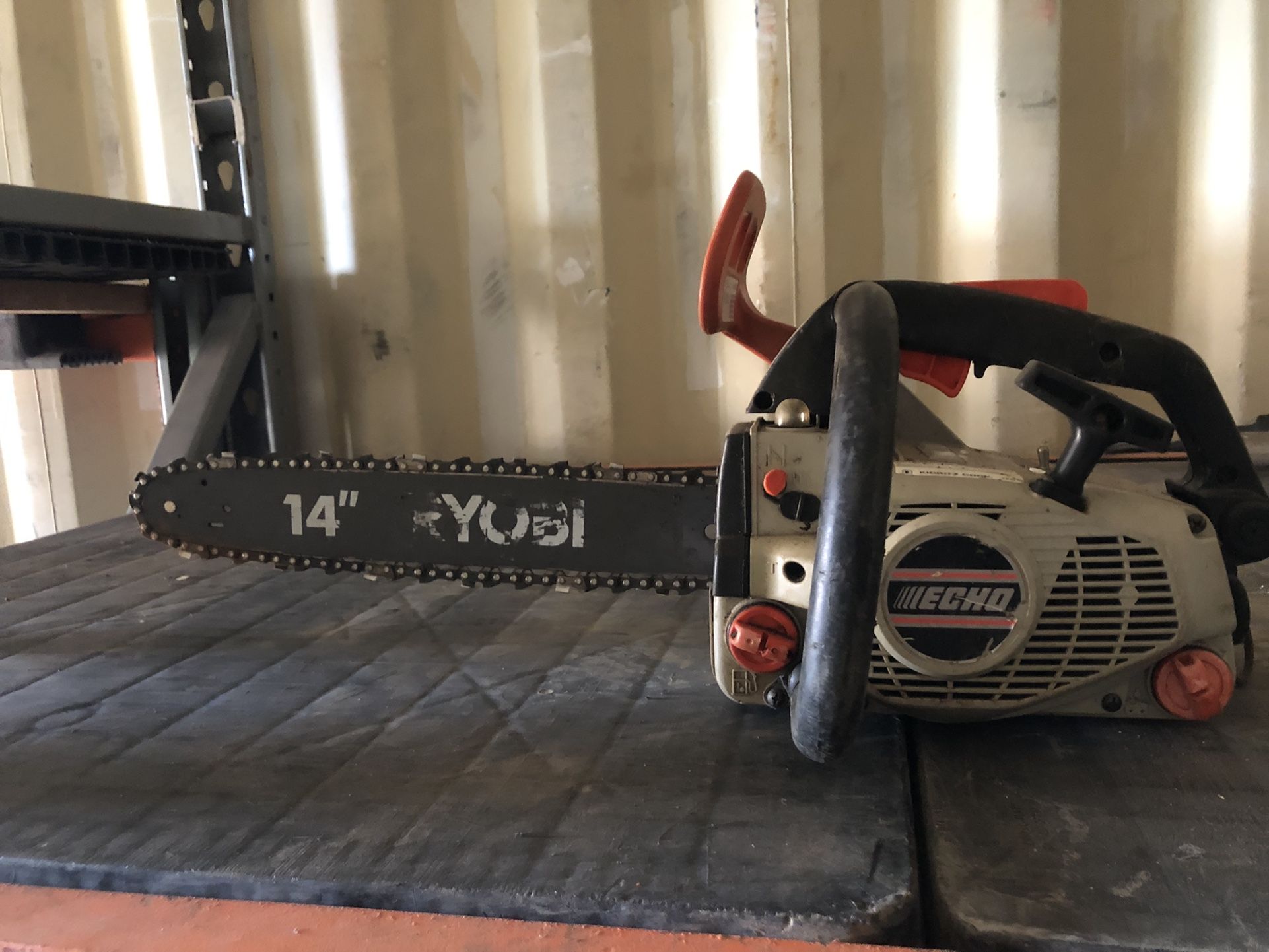 Echo Chainsaw Chain Saw