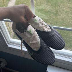 Kobe Nike Phantoms Mens Us 8.5 No Box Or Bag 