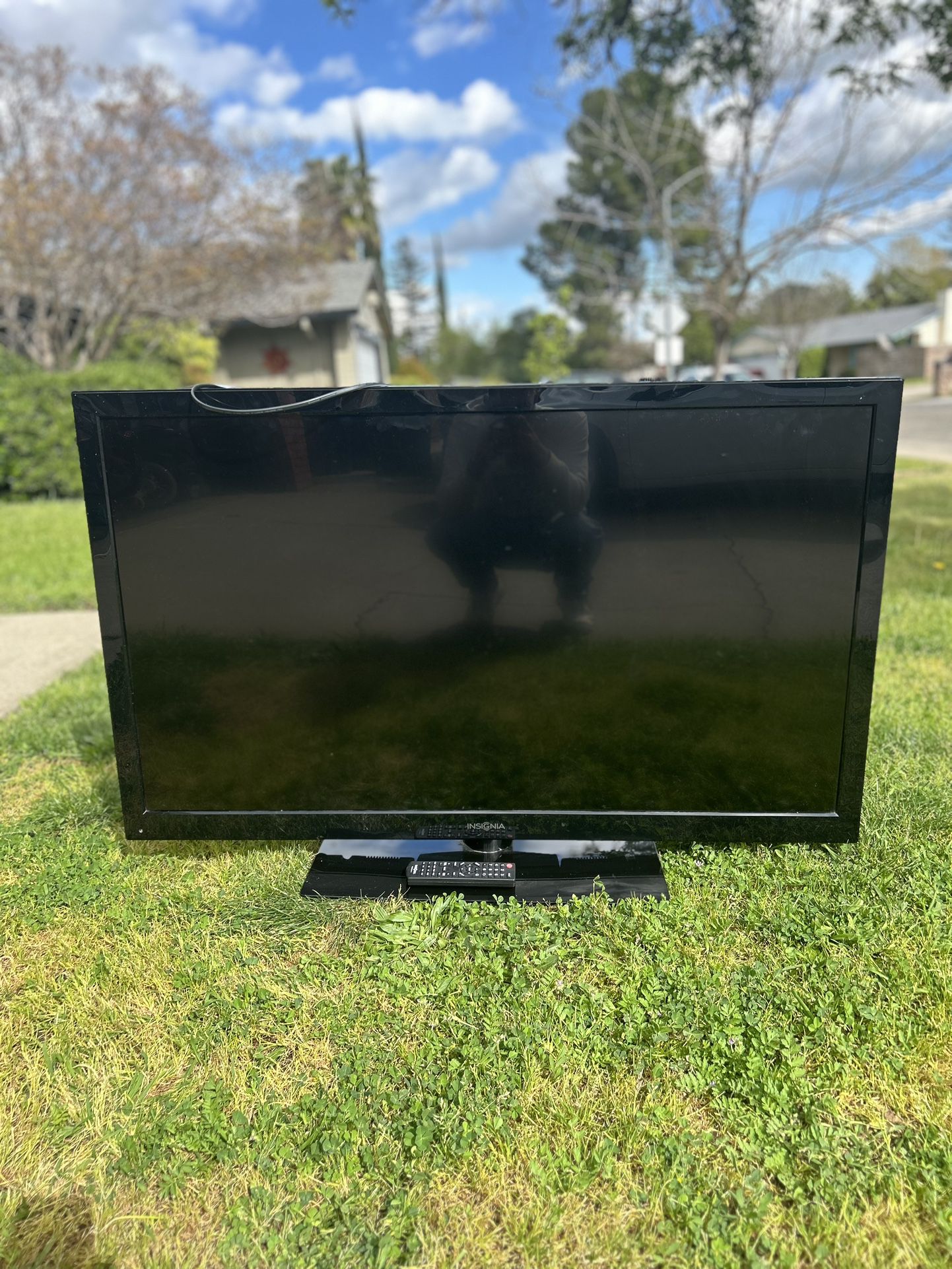 50 Inch LCD TV