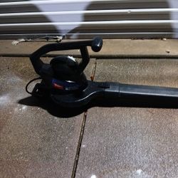 Toro Electric Blower. $40.