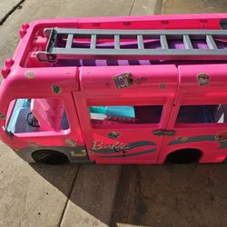 Barbie Camper
