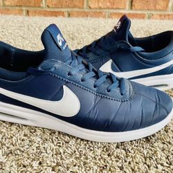 Nike Air Max Bruin - size 13