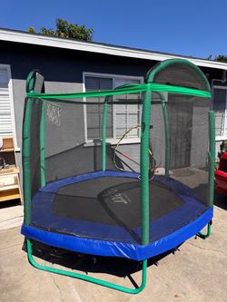 Kids trampoline
