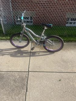 Schwinn 20” Girls Bike