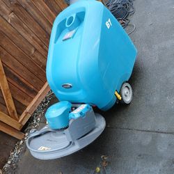 Tennant B7 Floor Bunnesher. 