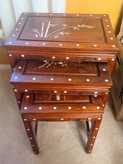Vintage Collectible Asian Nesting Tables