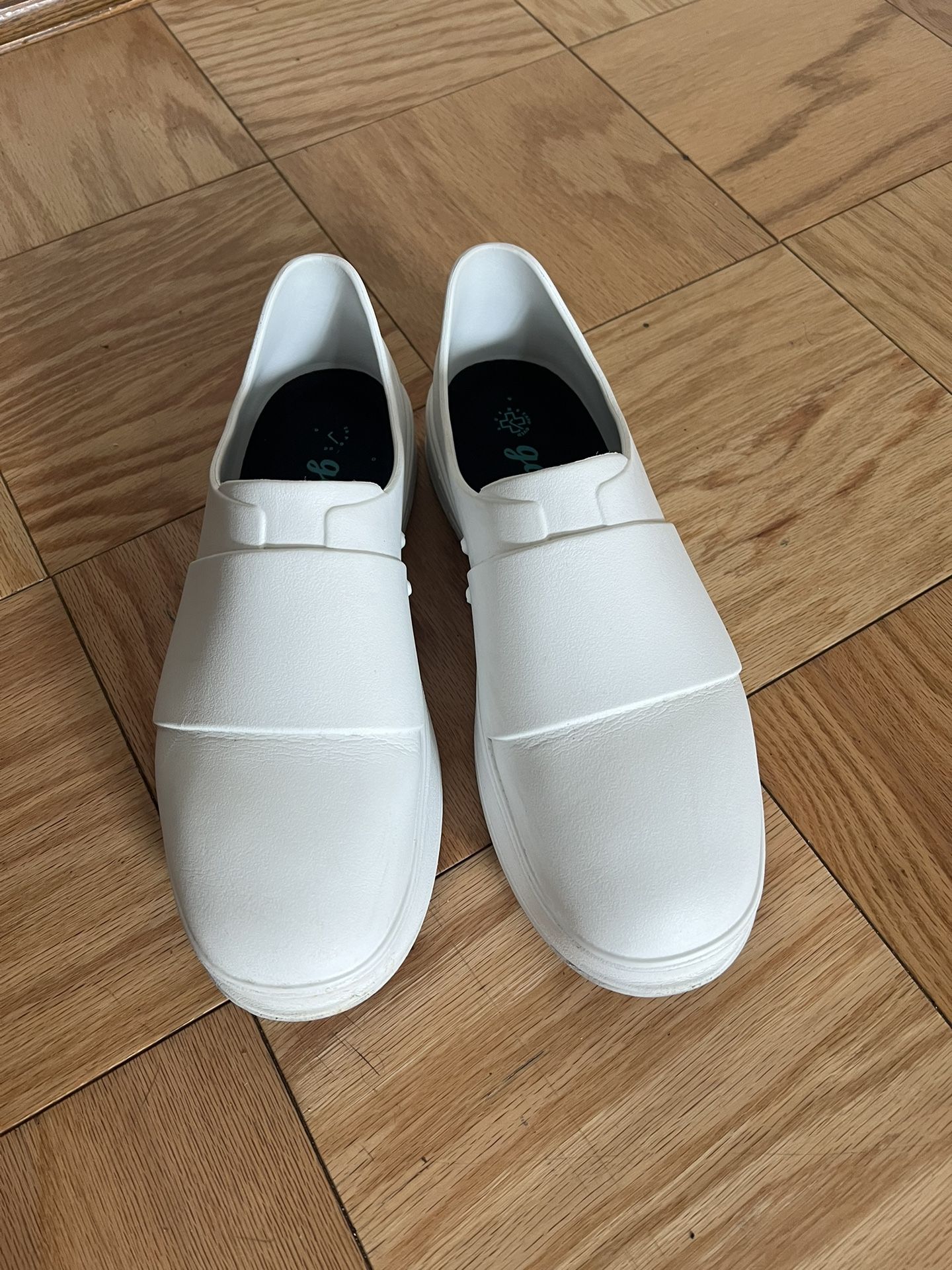 Gales Frontline Nurse Shoes for Women and Men, Lightweight Comfortable Slip Resistant Work Sneakers,