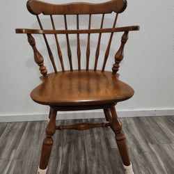 Turning Chair