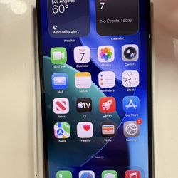 iPhone 16 Plus 128 GB AT&T or Cricket