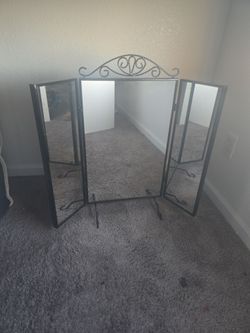 Vanity Mirror