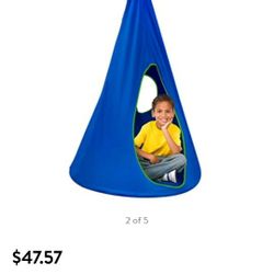 KIDS HANGING TENT (new, open Box)