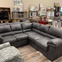 Bladen Slate & Coffee LAF Sectional Ashley / couch /Living room set