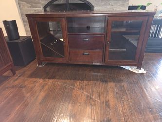 Entertainment Center TV Stand