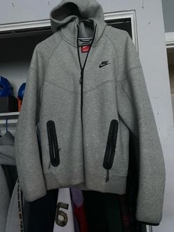 Nike tech zip up