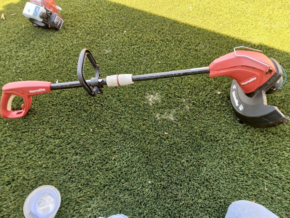 Weed Wacker, Homelite 13" Chorded