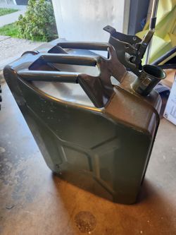 20 Liter Emergency Backup Jerry Can