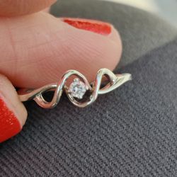 Diamond Engagement/Promise Ring
