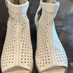 Girls Shoes