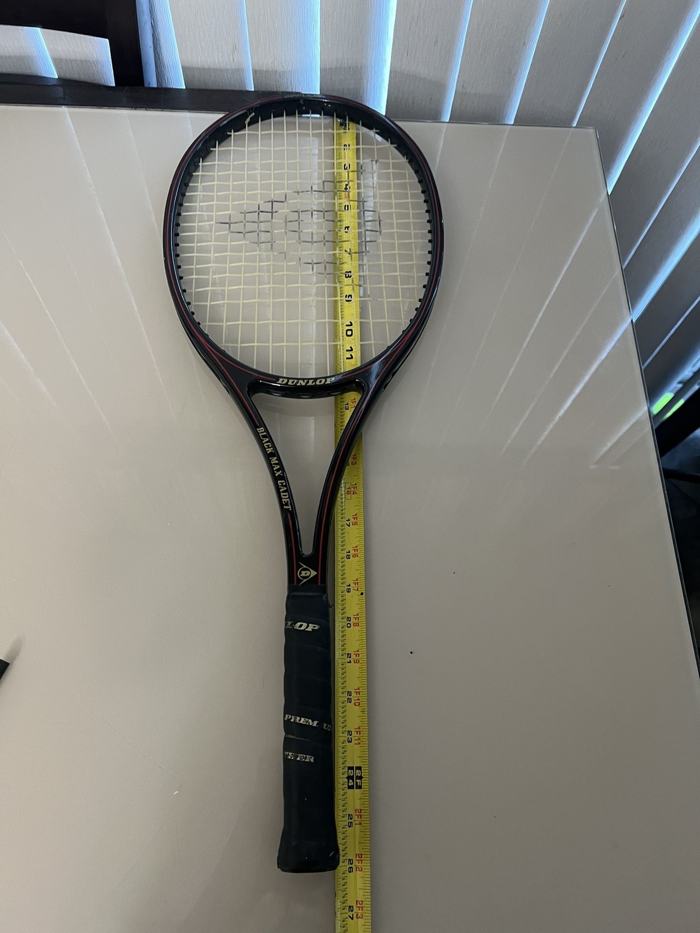 DUNLOP BLACK MAX MIDSIZE TENNIS RACQUET (4 ) L Free Shipping. Used in good condition with normal signs of usage. Scuff marks and scratches on the bot