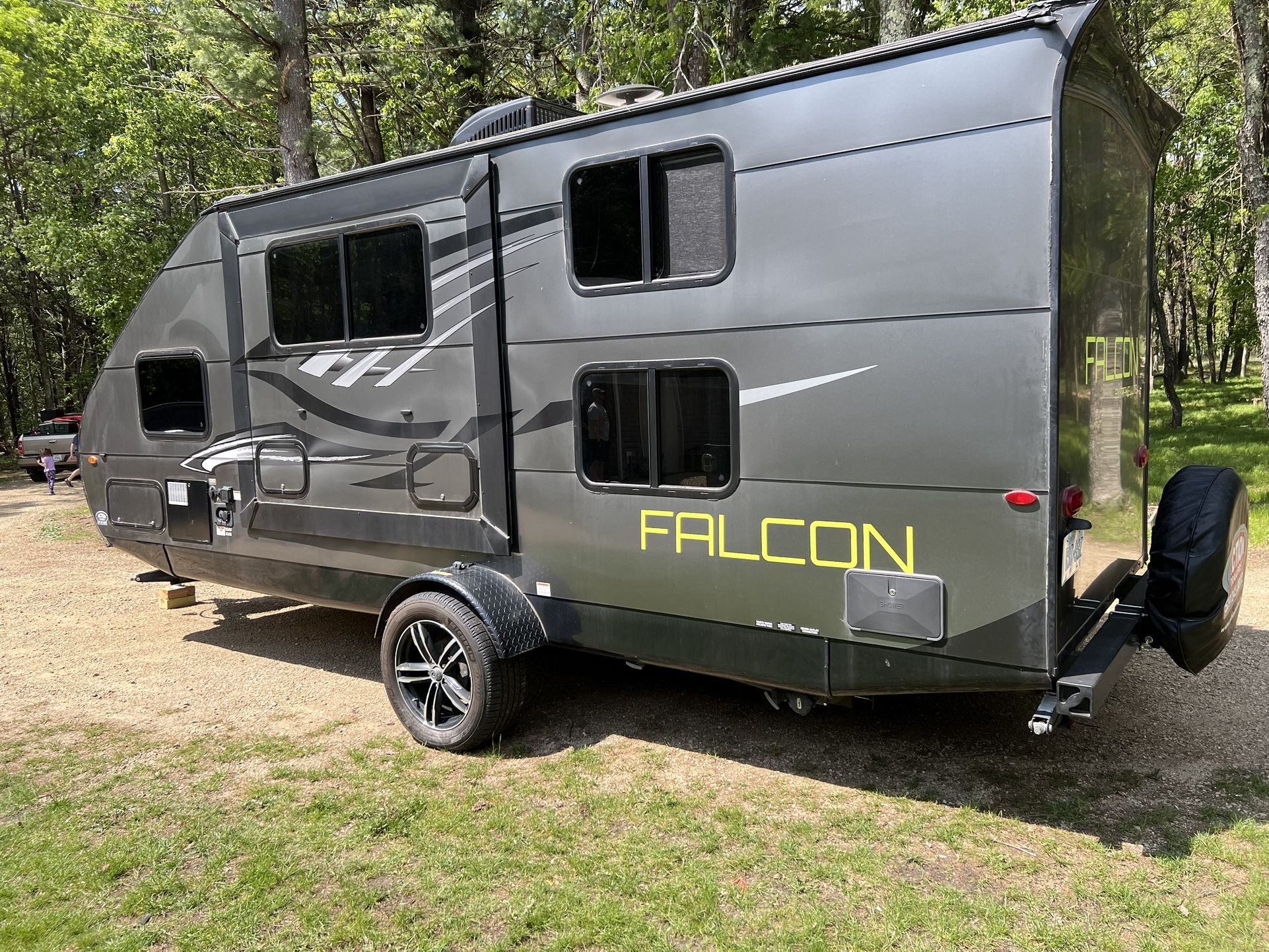 Travel Lite Falcon 24bh
