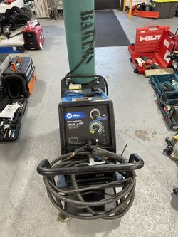 Miller Millermatic 211 Welding Machine *CART AND TANK INCLUDED*