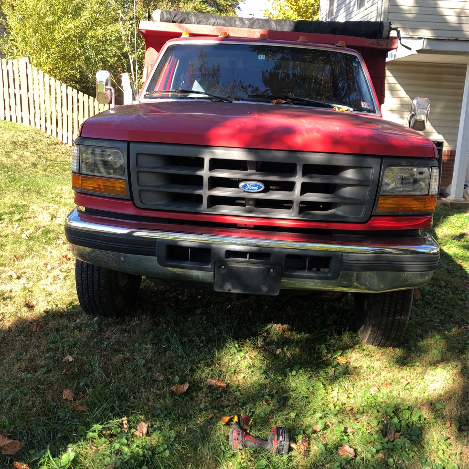 1998 7.3 turbo diesel ford F350 hd Dump Truck