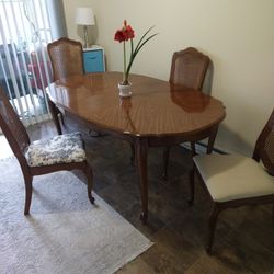 Kitchen Table and Chairs 