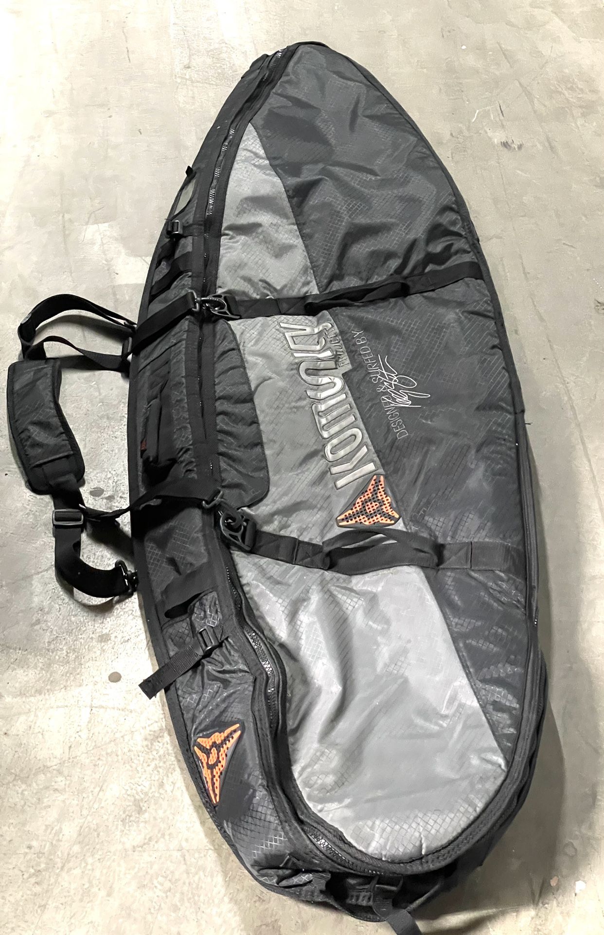 Komunity Project Surfboard Bag 6’ In Excellent Shape