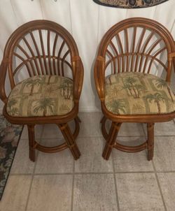Vintage Rattan swivel chairs