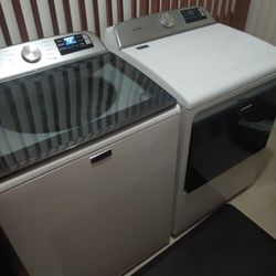 Maytag Washer And Dryer