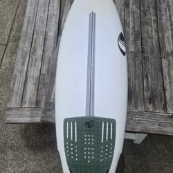 Sharpeye Surfboard