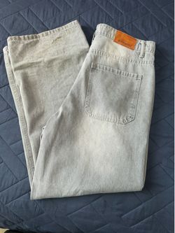 Baggy jeans