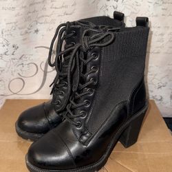 Women’s Boots 