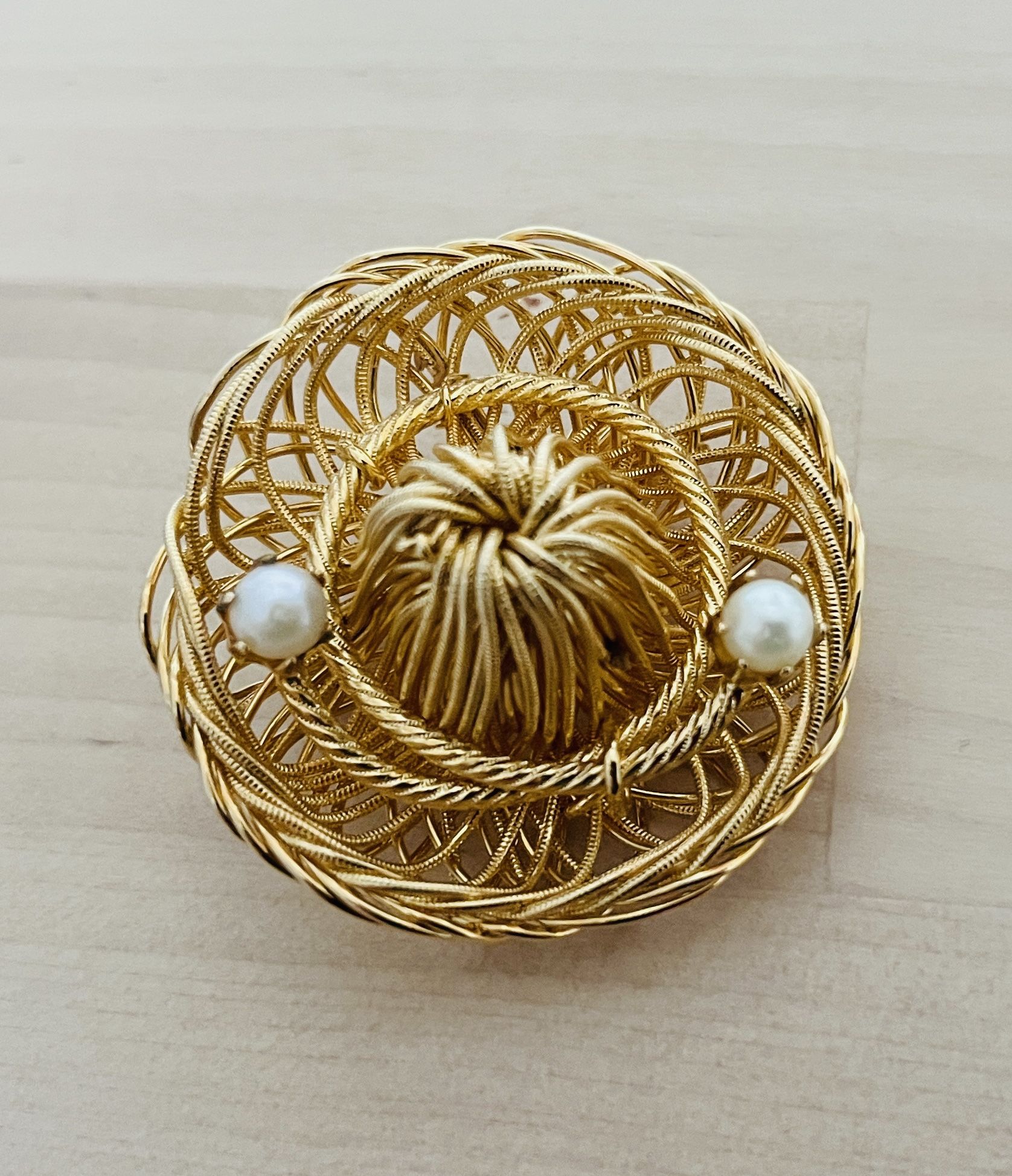 New Gold Wire Hat Pin Brooch