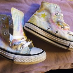 Converse Girls Tie Dye High Top Size 12