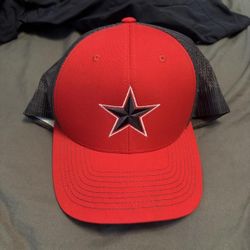 basketcase gallery red black star hat.