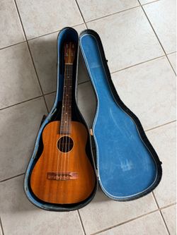 Free baritone ukulele