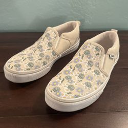 Girls Vans Shoe Size 5 🌼