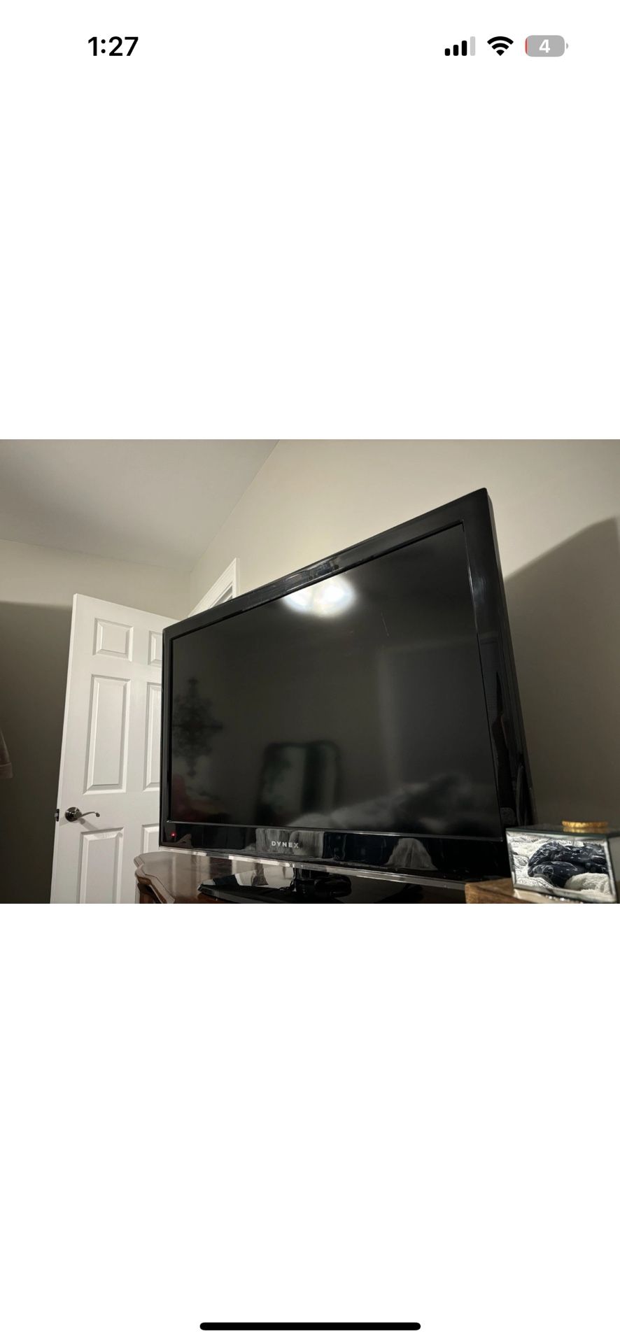 Dynex 40 Inch HD TV *PERFECT CONDITION*
